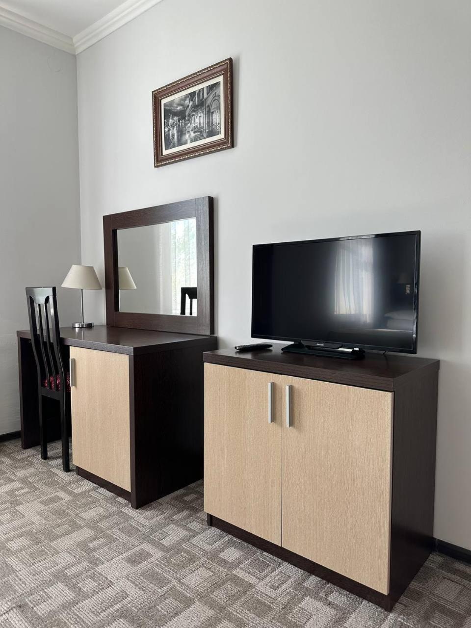 Tanzharyk Hotel Aktobe Exteriér fotografie