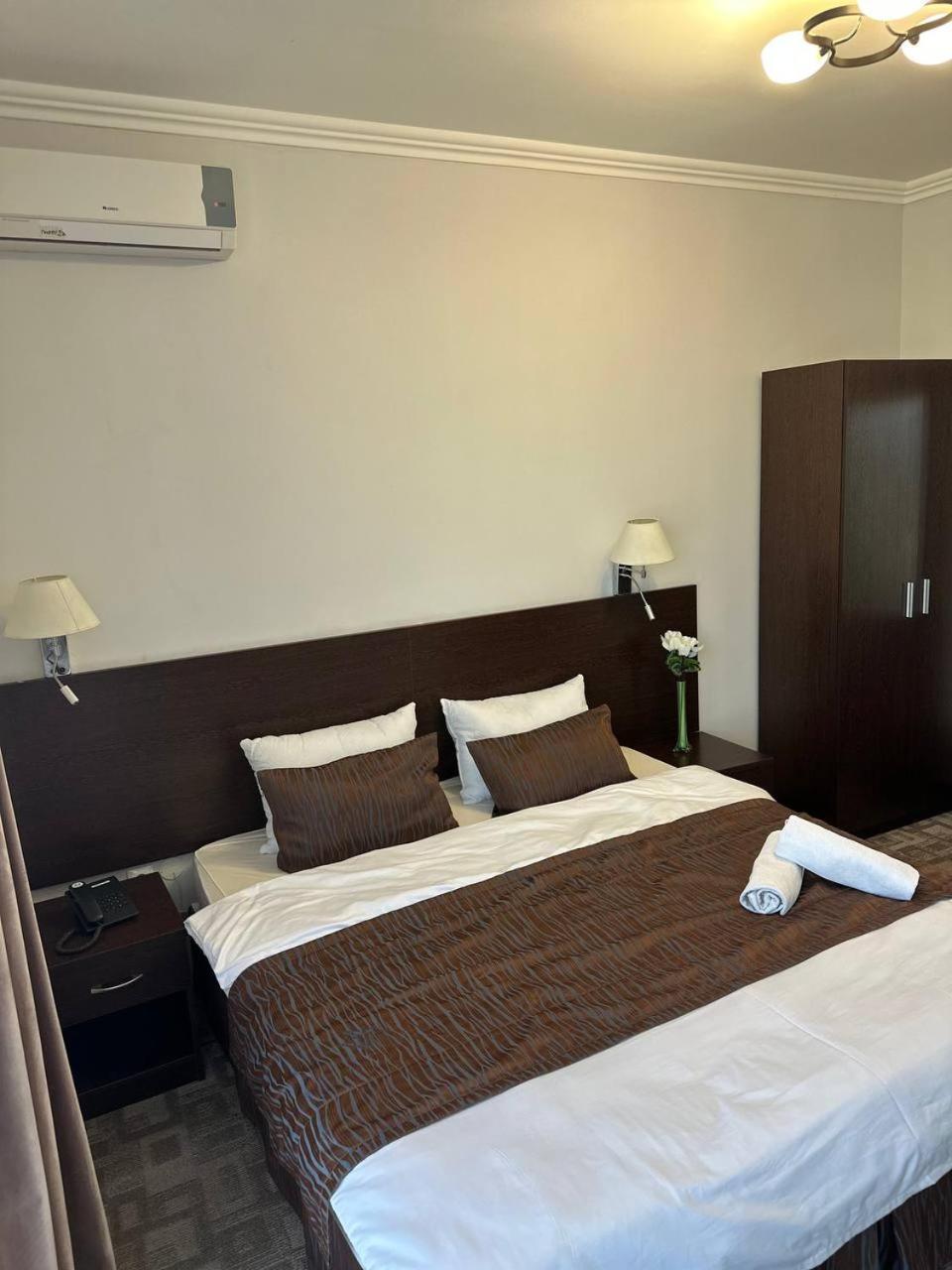 Tanzharyk Hotel Aktobe Exteriér fotografie