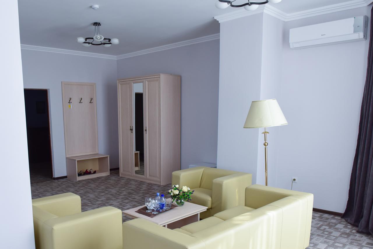 Tanzharyk Hotel Aktobe Exteriér fotografie